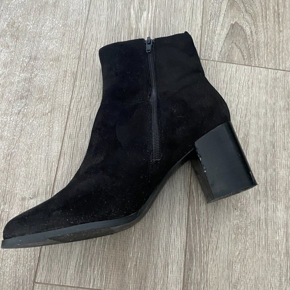 Le château heeled black boots - Picture 2 of 3